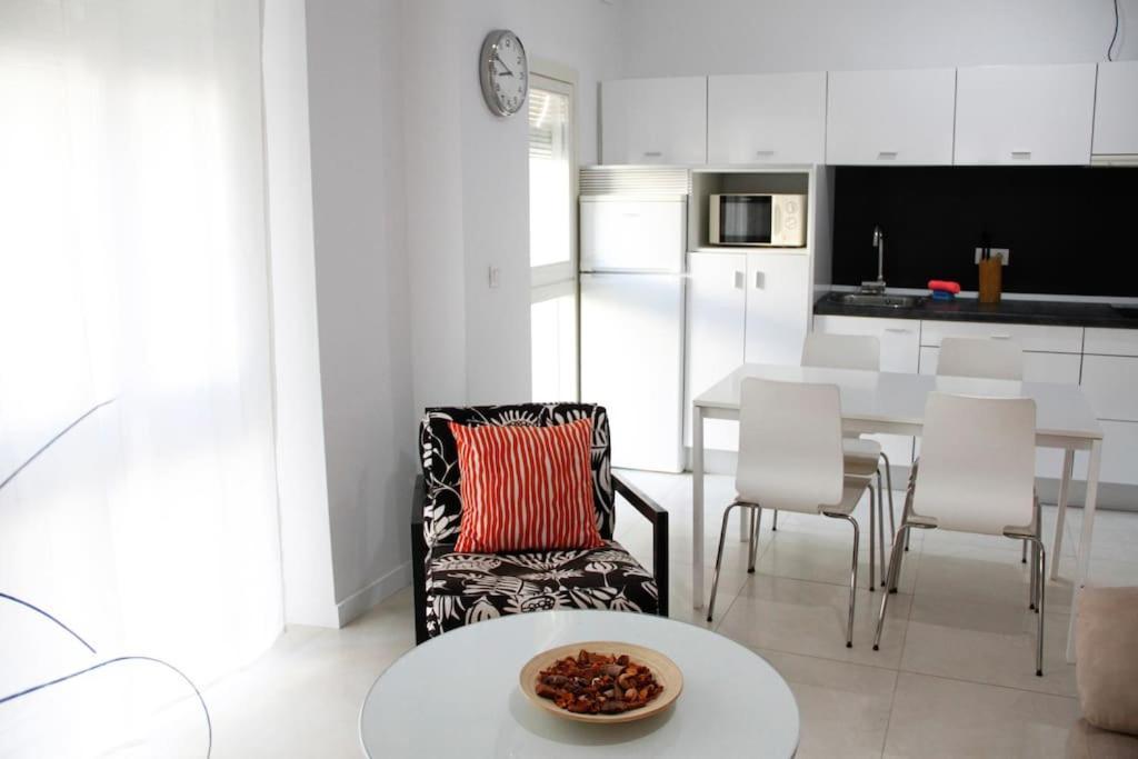 Apartament Cosy / Literally At The Foot Of Alhambra